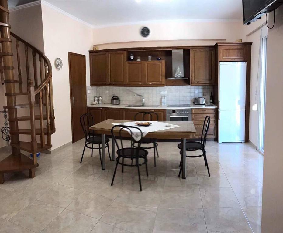 The Endless Blue Maisonette Палиохора Екстериор снимка